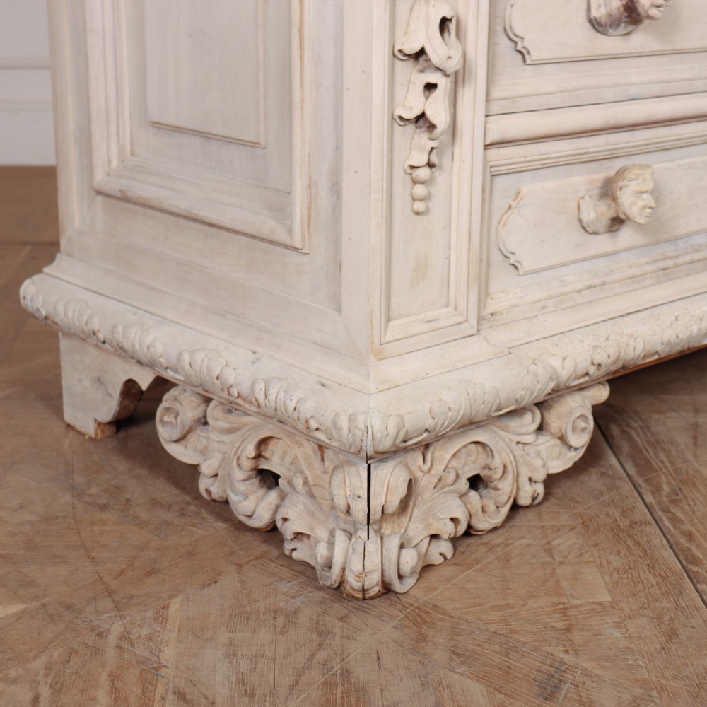 18th Century Italian Commode View II
