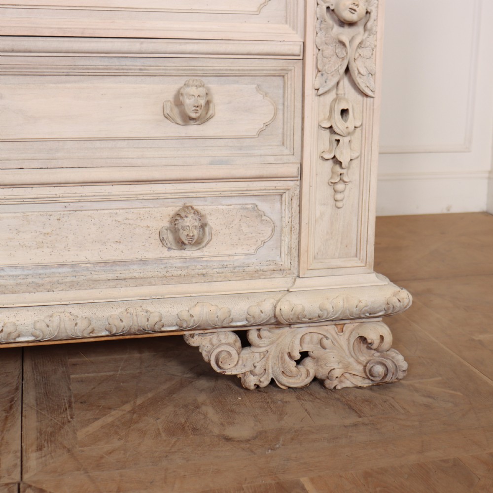 18th Century Italian Commode View V