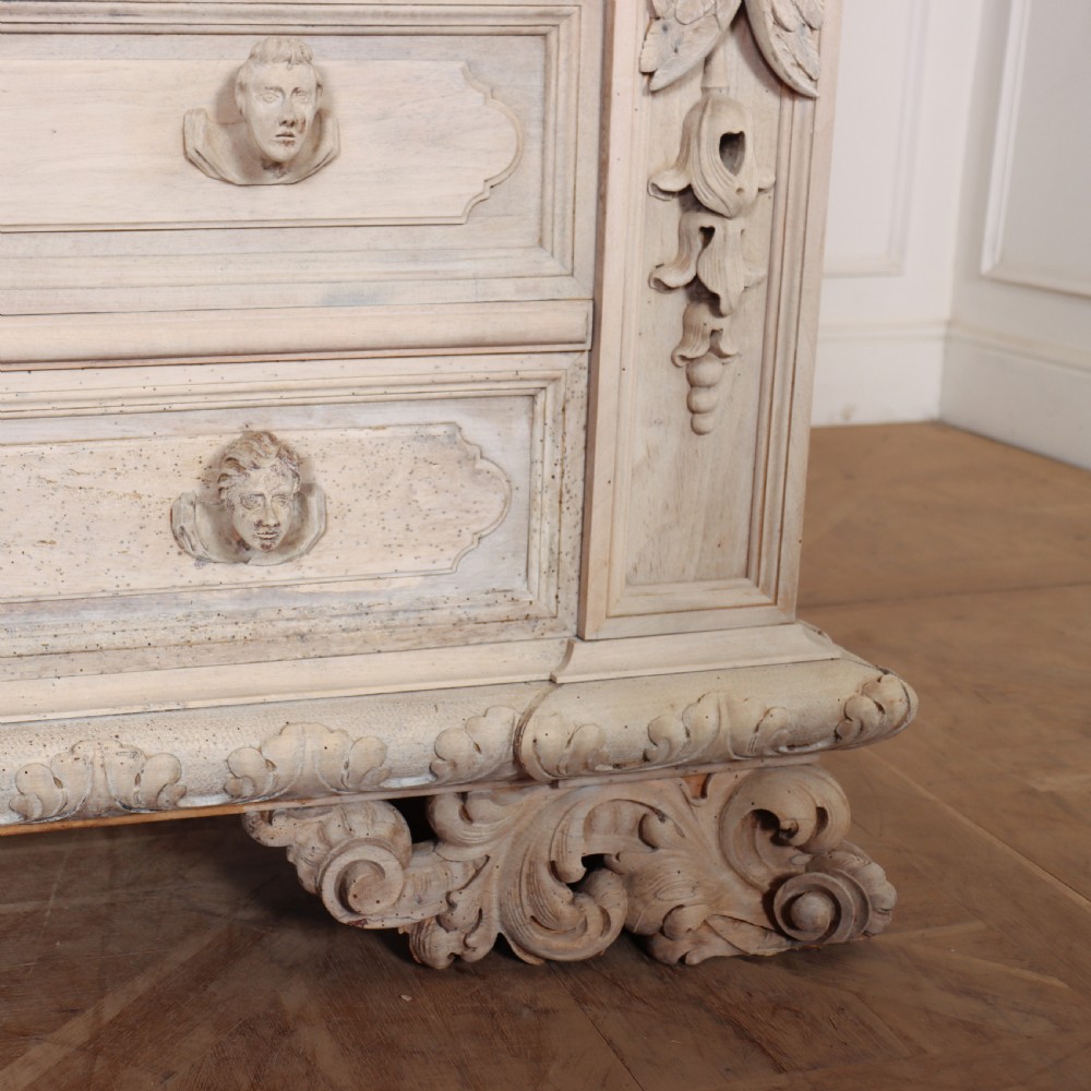 18th Century Italian Commode View VI