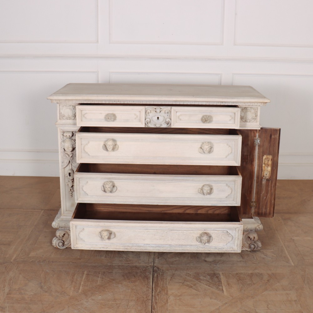 18th Century Italian Commode View X