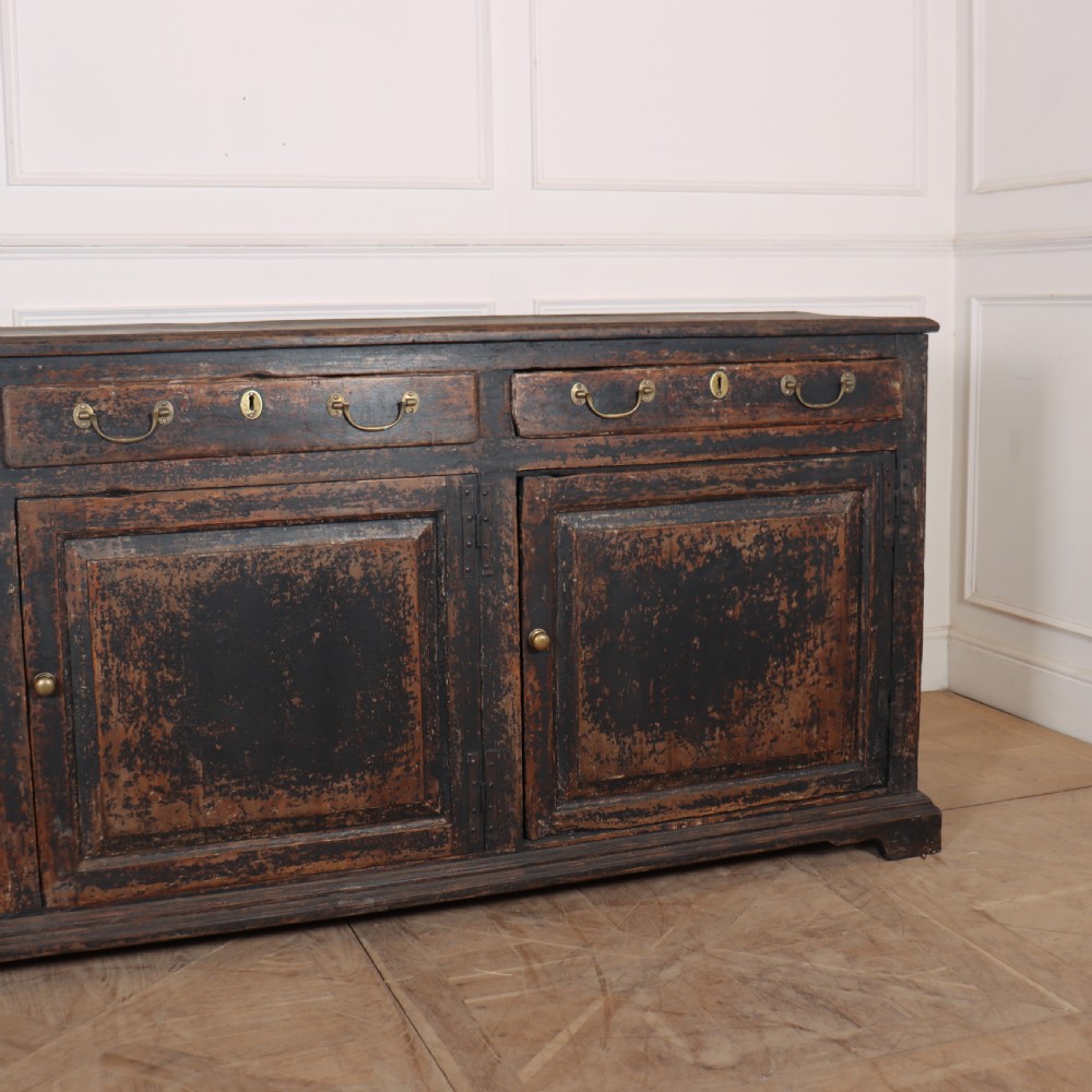 18th Century English Dresser Base View V