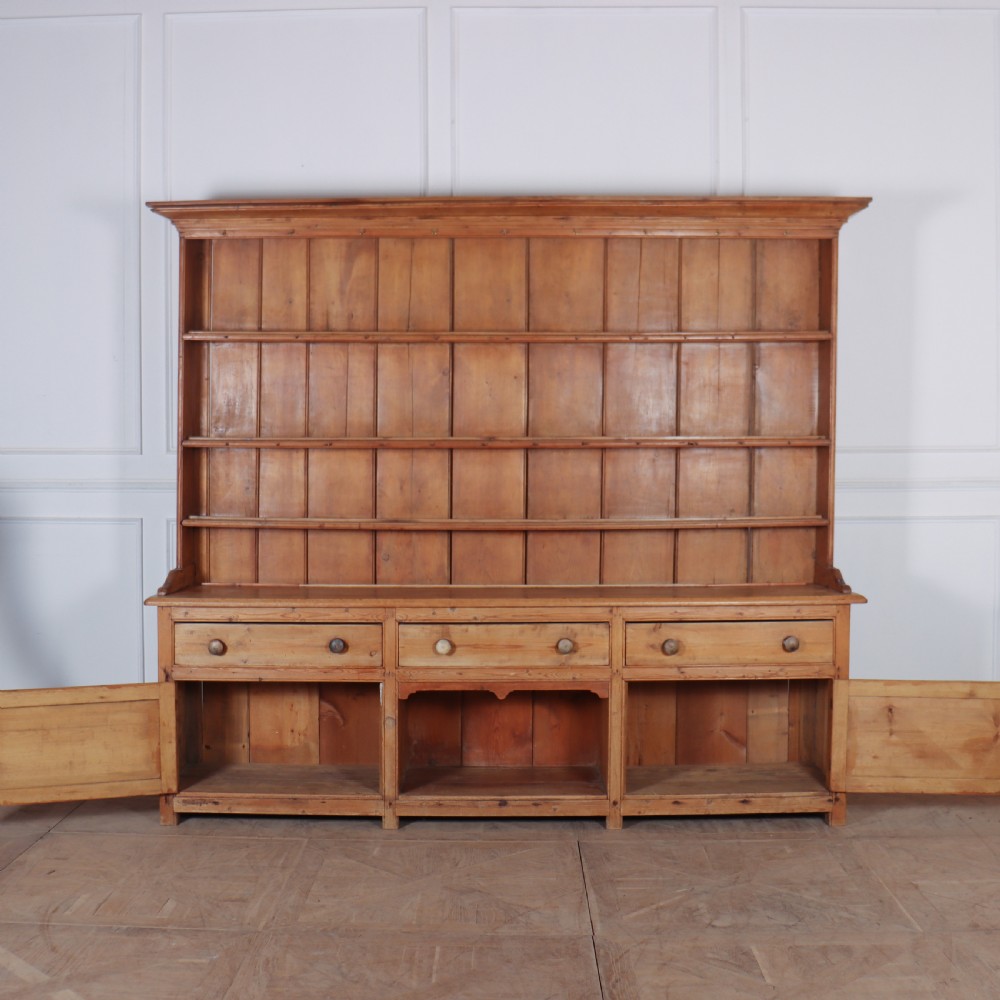 Welsh Pine Country House Dresser View IX
