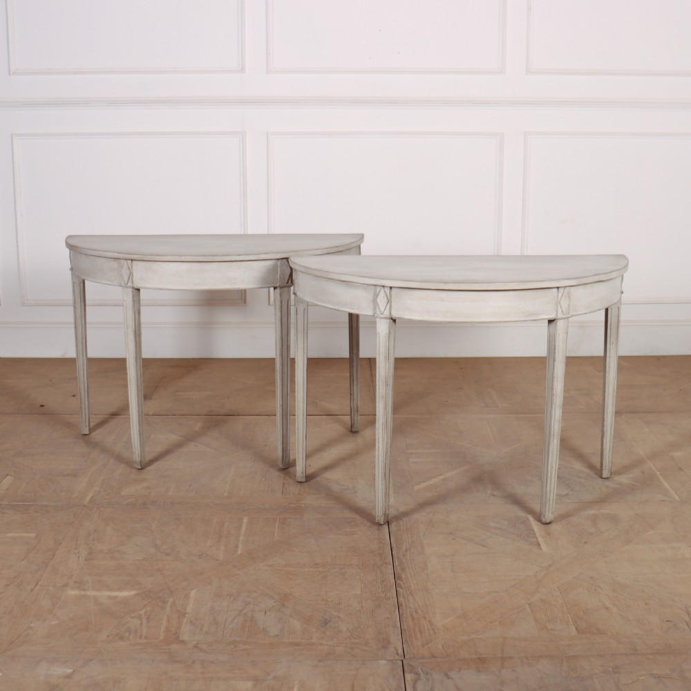 Swedish Style Extendable Dining Table View VIII