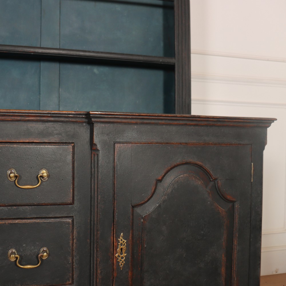 18th Century English Painted Dresser View VIII