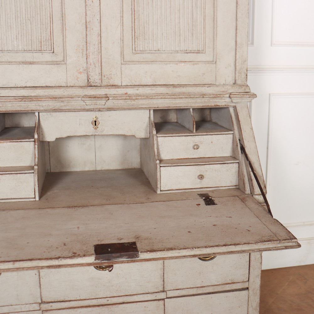 18th Century Swedish Bureau Bookcase View VIII