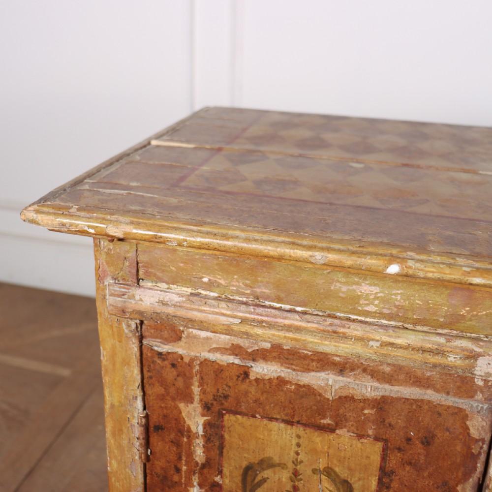 Italian Original Painted Sideboard View IV