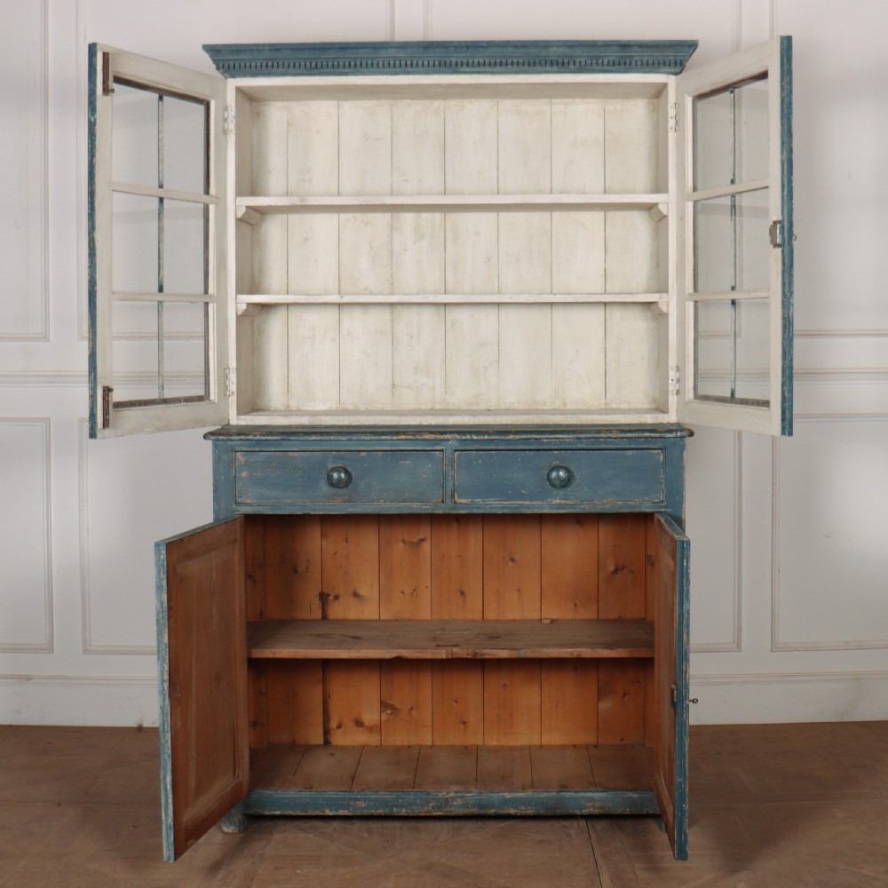 Scottish Kitchen Glazed Cupboard View VII
