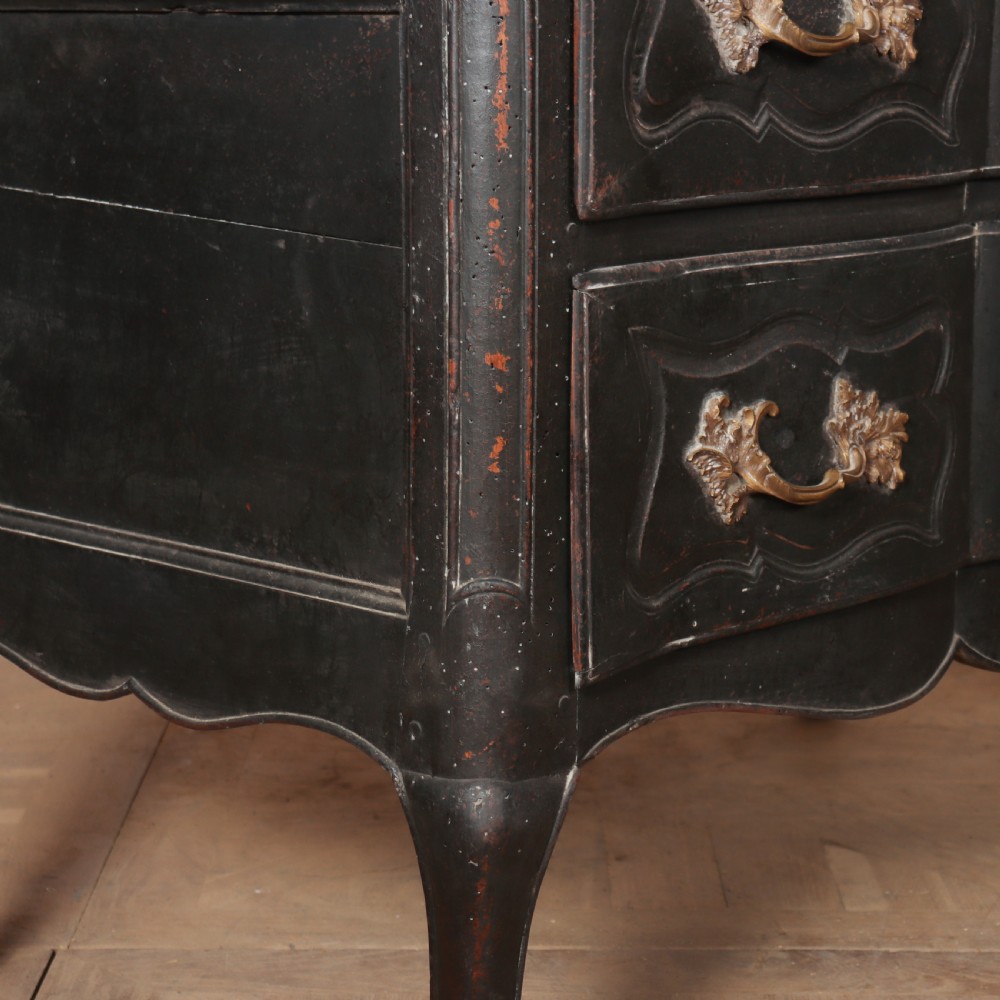 18th Century French Painted Commode View VIII