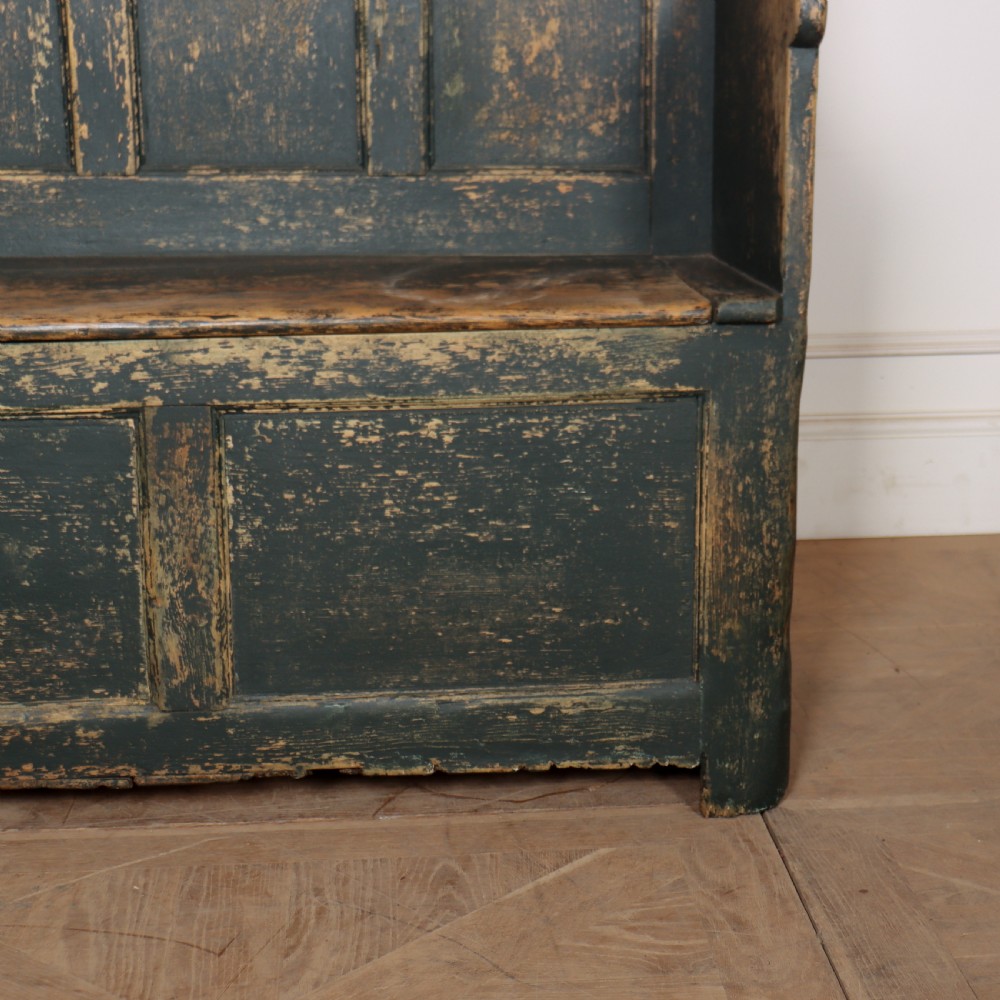 Welsh Painted Box Settle View V