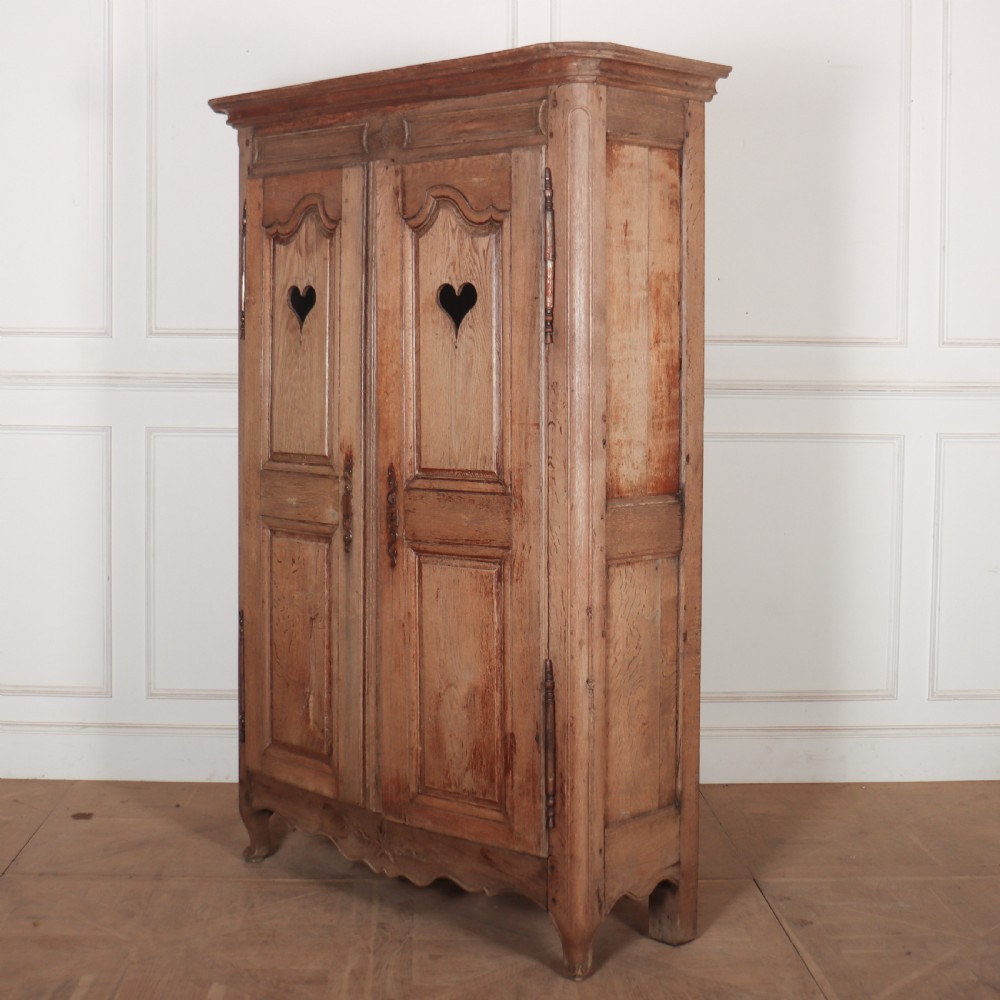 Little French Oak Armoire View VIII