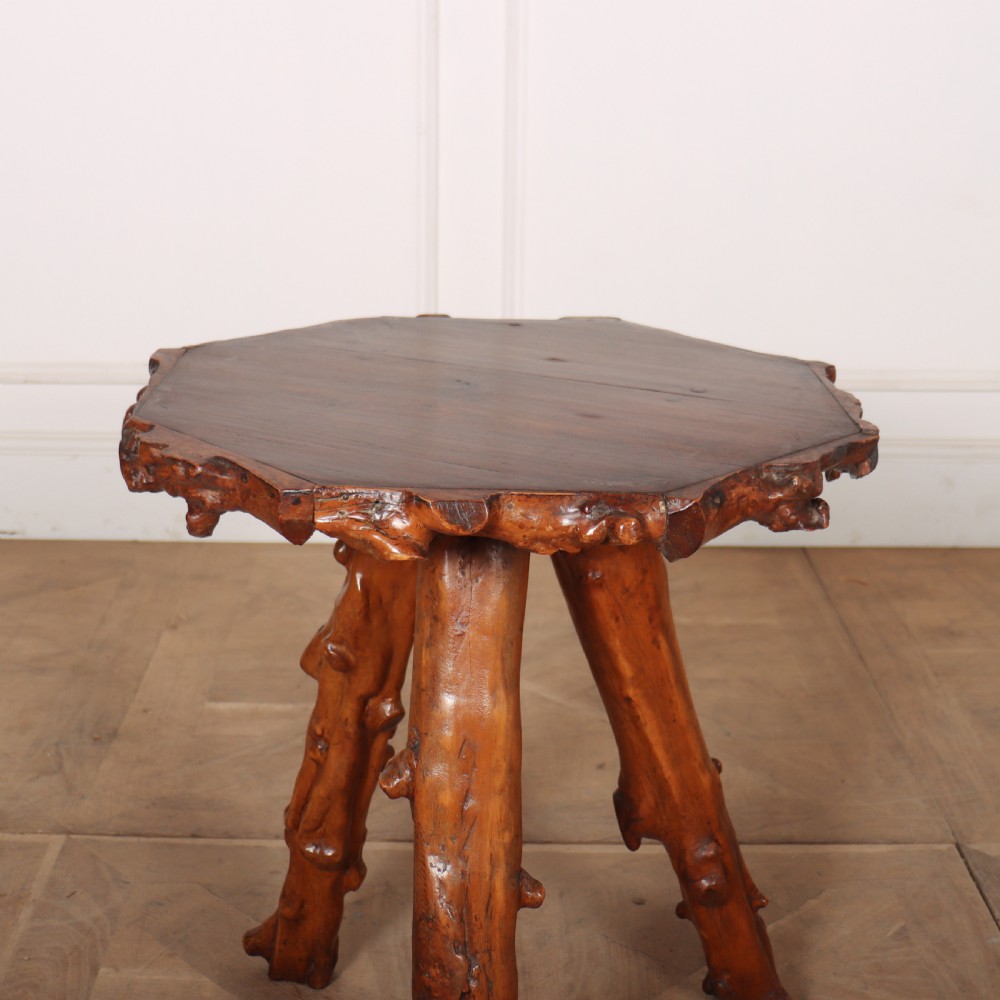 Primitive Root Side Table View III