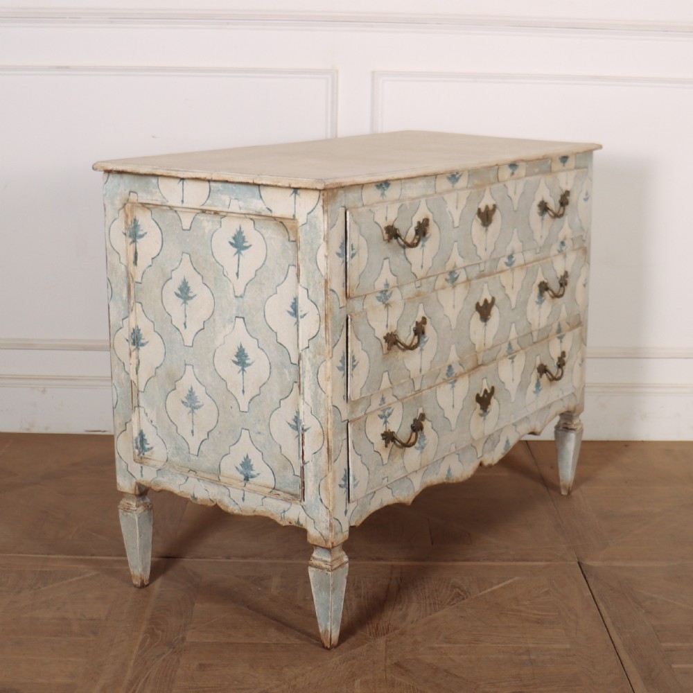 18th Century Italian Painted Commode View VII