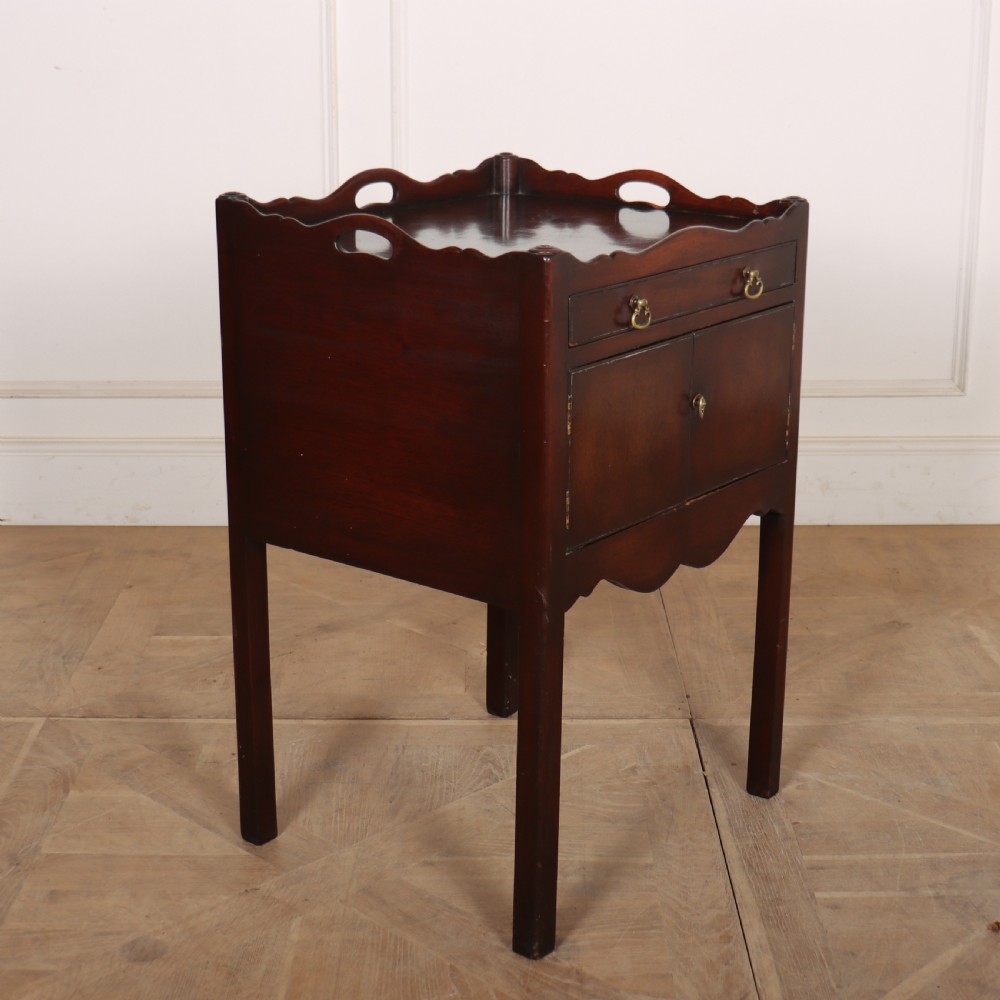 Georgian Mahogany Bedside Cupboard View VI