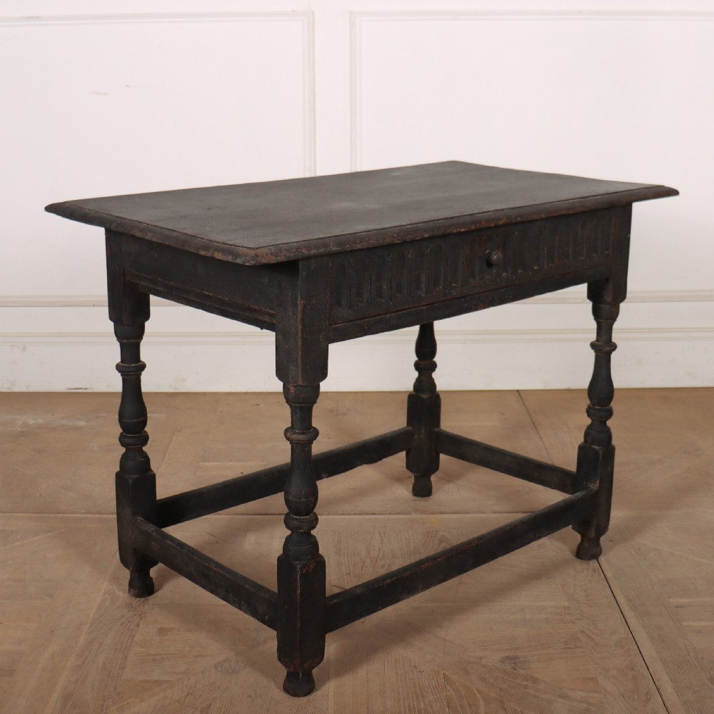 18th Century English Painted Lamp Table View VII