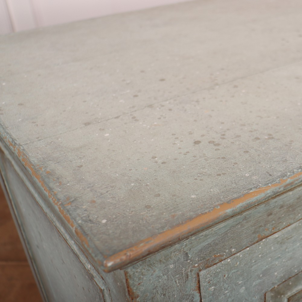 18th Century English Painted Dresser Base View X