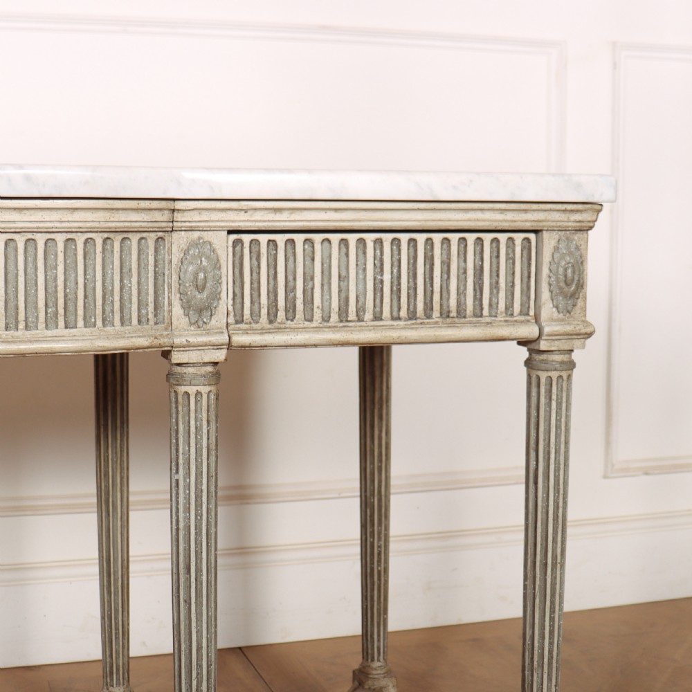 English Serpentine Console Table View VI