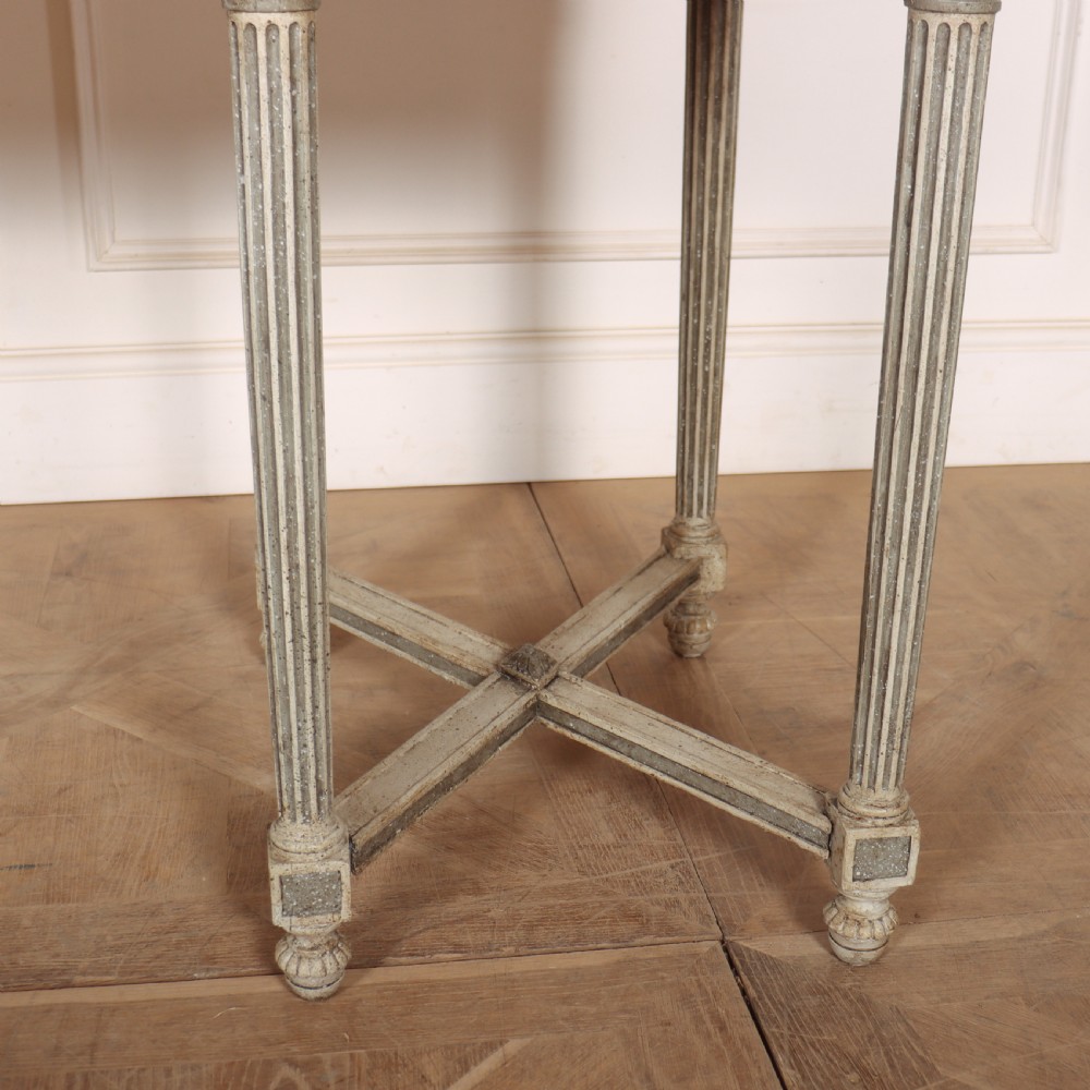 English Serpentine Console Table View VII