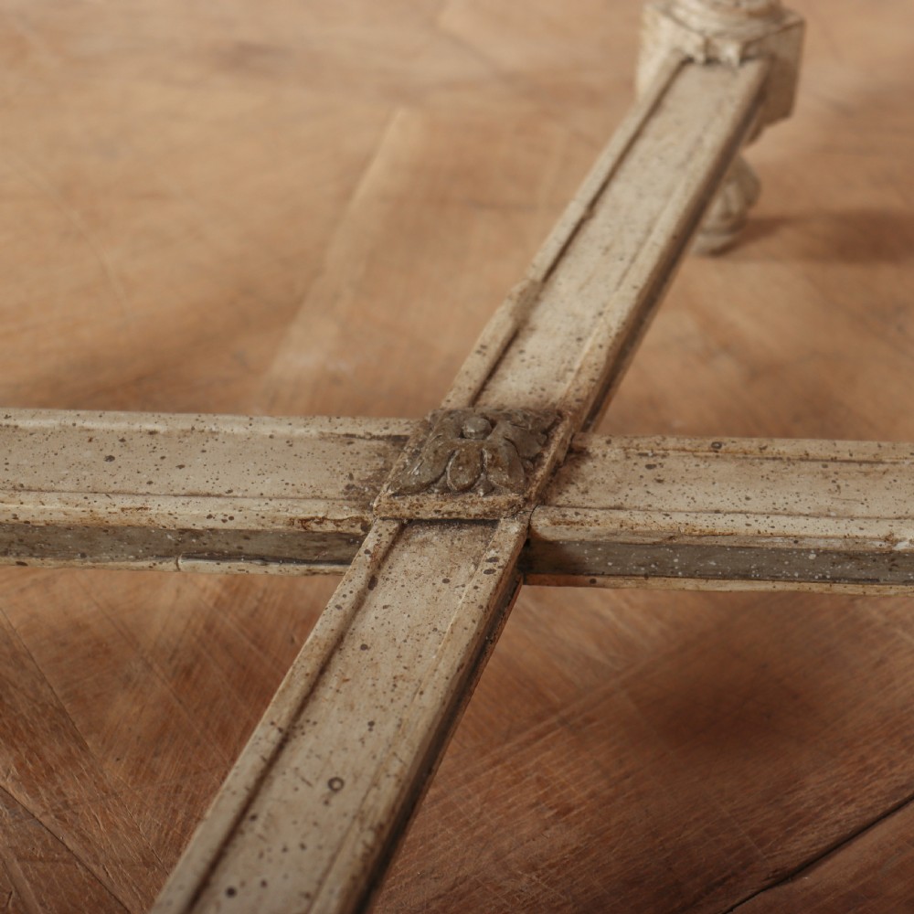 English Serpentine Console Table View VIII
