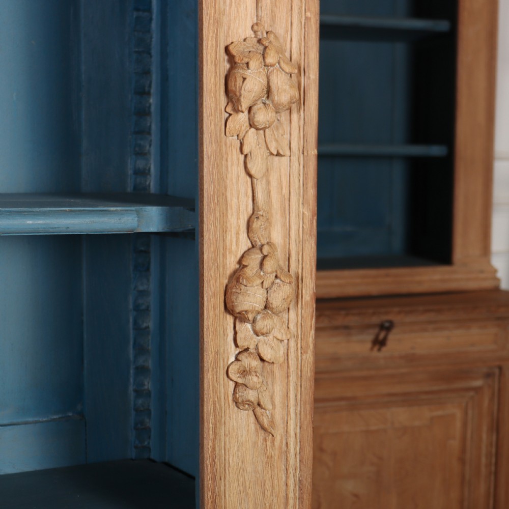 Pair of French Bleached Oak Bookcases View XV