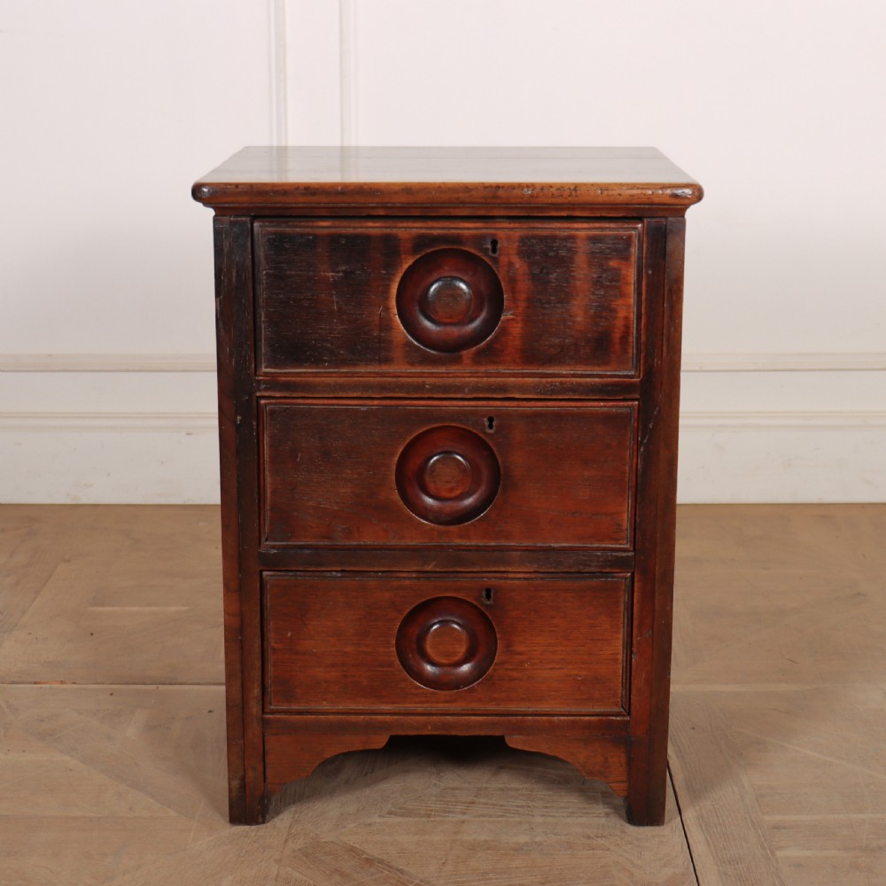 Small Ships Chest of Drawers
