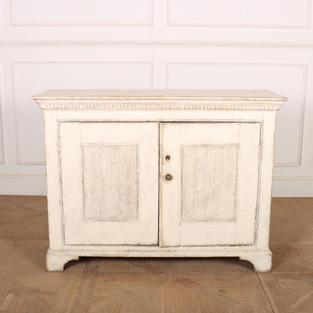 Swedish Painted Pine Buffet