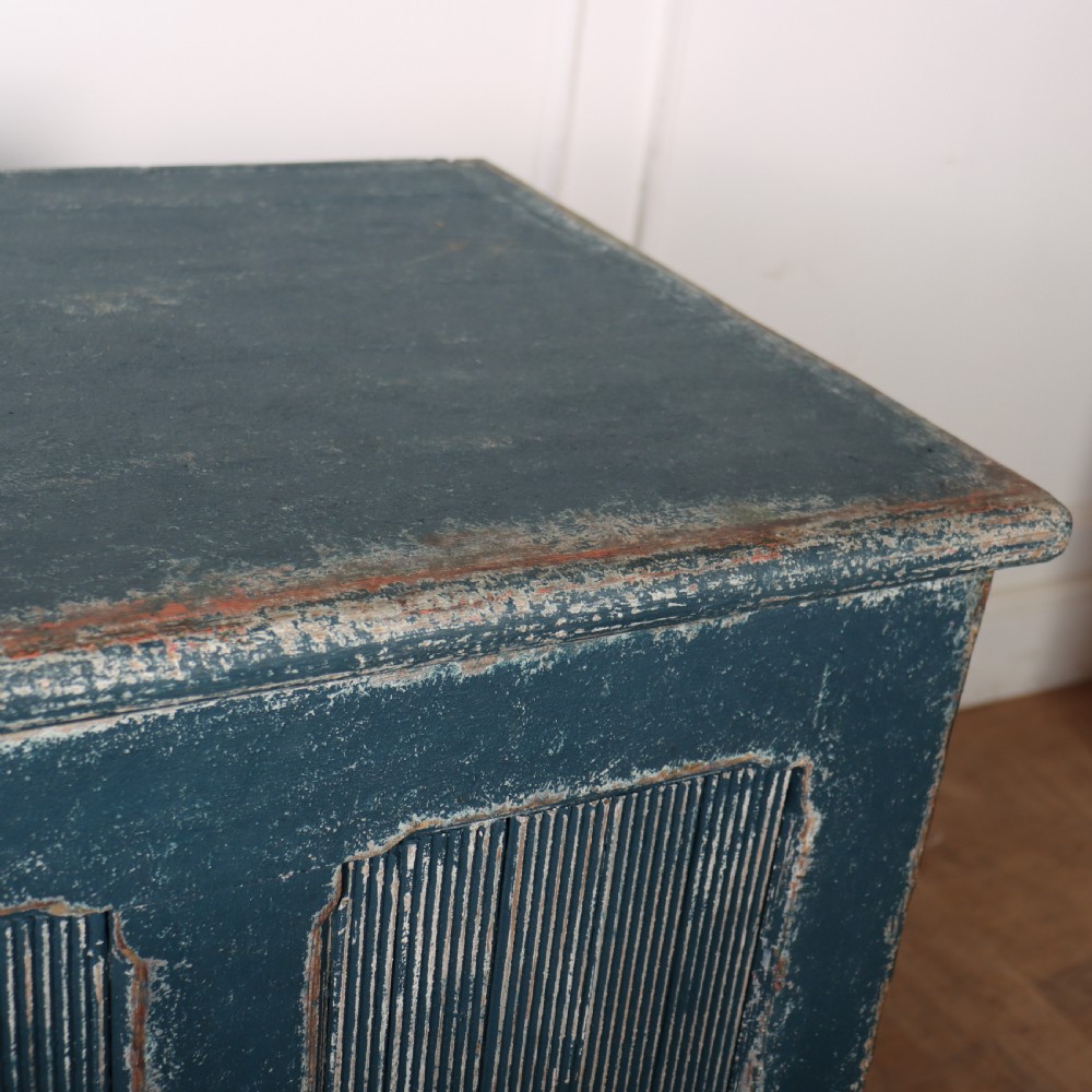Swedish Painted Pine Buffet View X