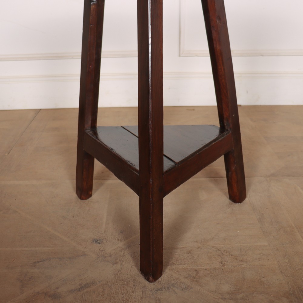 Welsh Oak Cricket Table View II