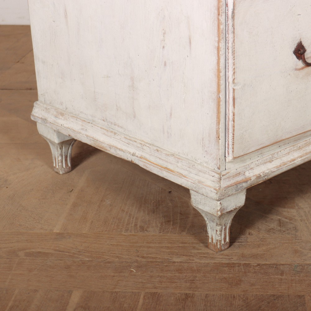 Swedish Painted Pine Commode View IX