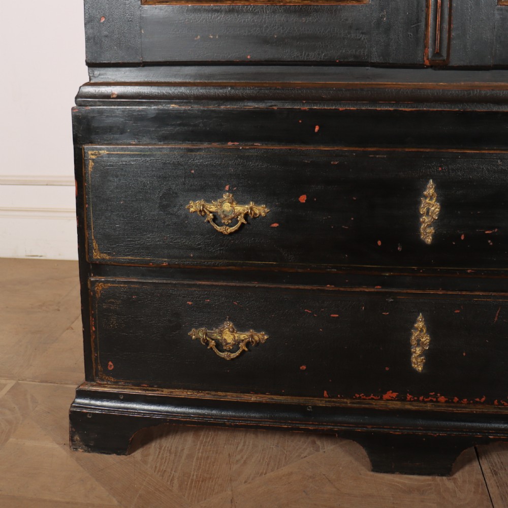 18th Century Swedish Painted Linen Cupboard View VI