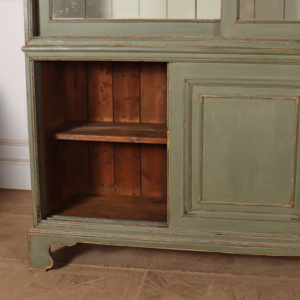 Welsh Glazed Kitchen Cupboard View VII