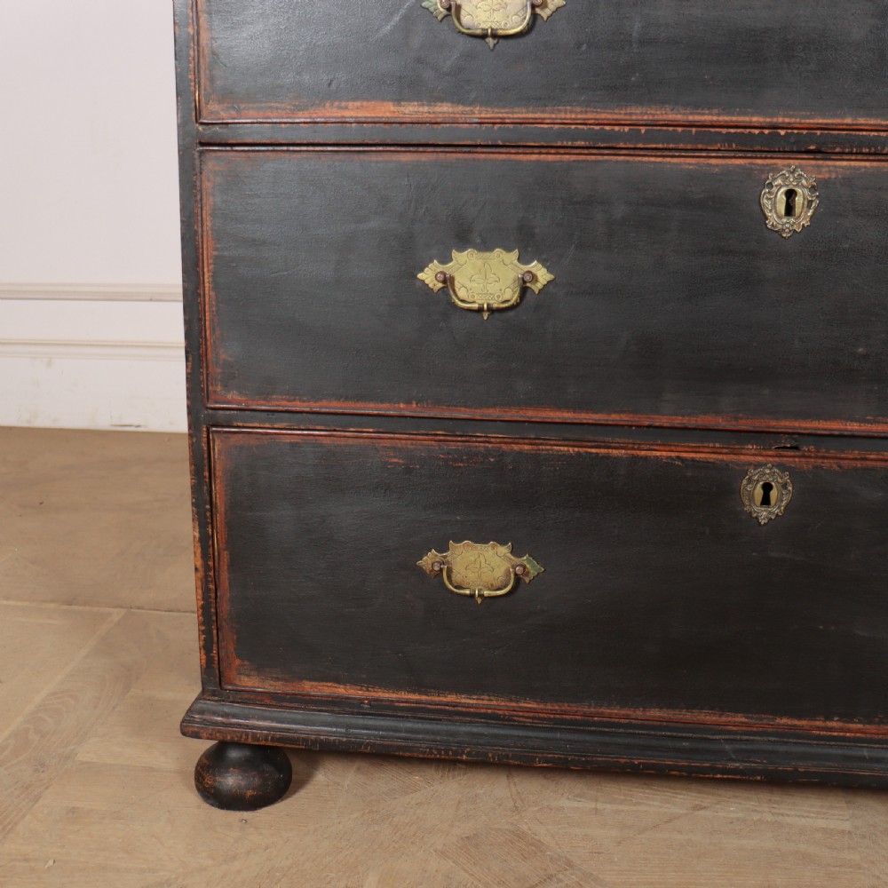 18th Century English Chest of Drawers View IV