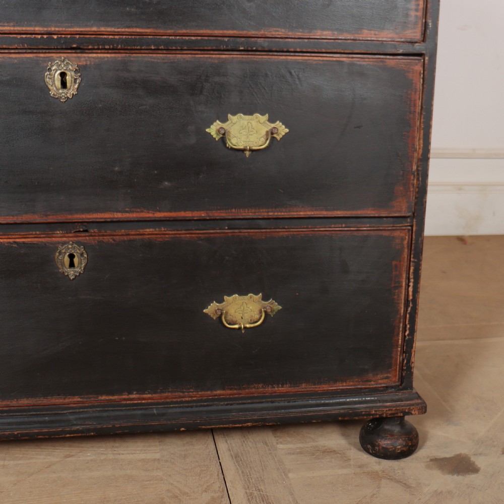 18th Century English Chest of Drawers View V