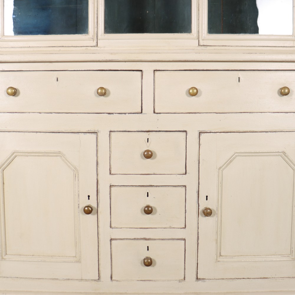 19th Century Welsh Kitchen Dresser View VIII