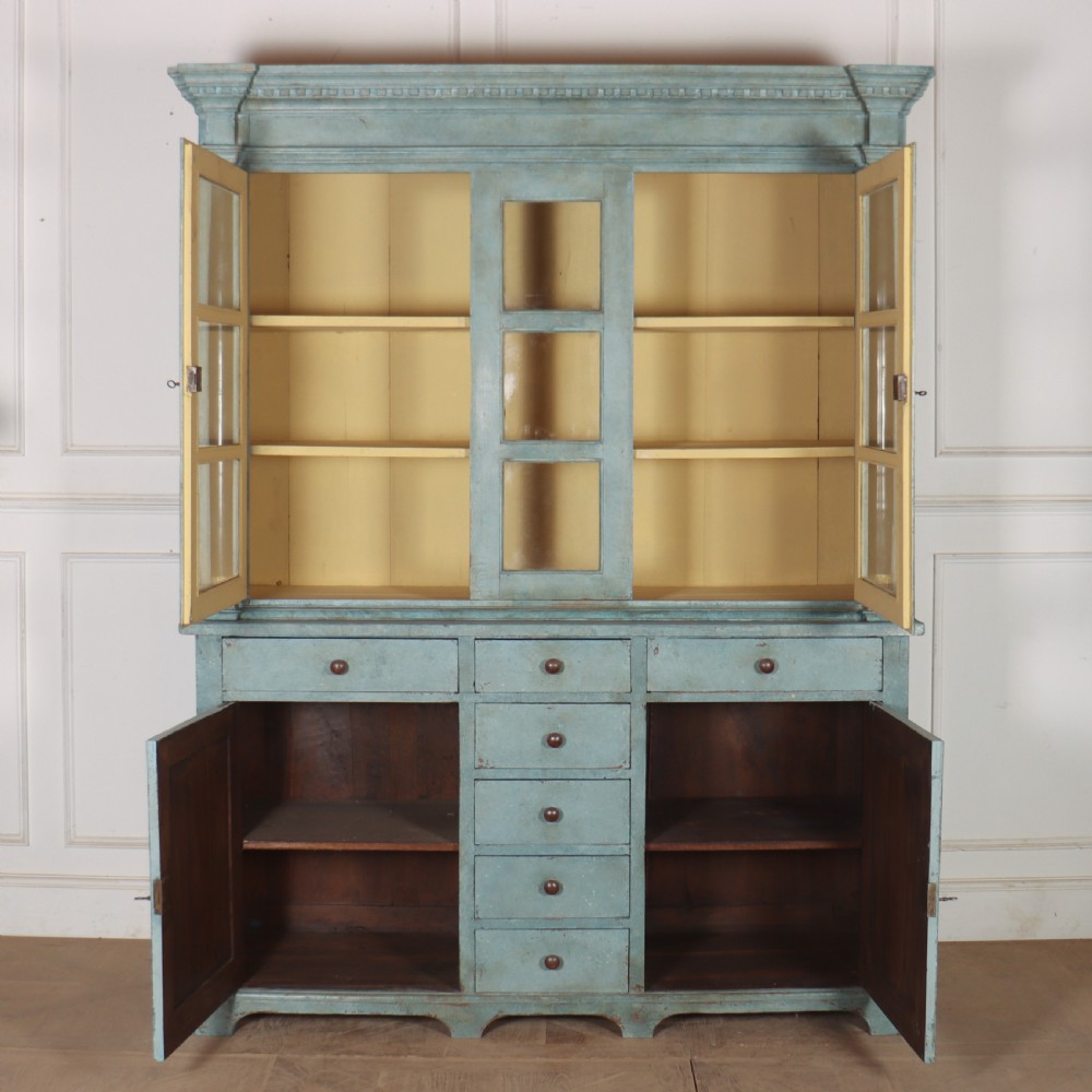 Early 19th Century Dutch Painted Cabinet View XI