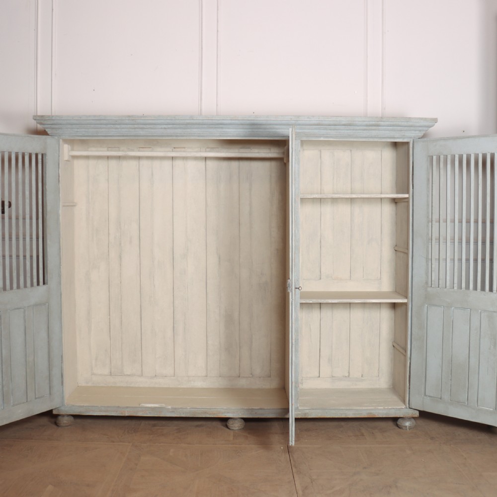 Late 19th Century French Painted Wardrobe View VII