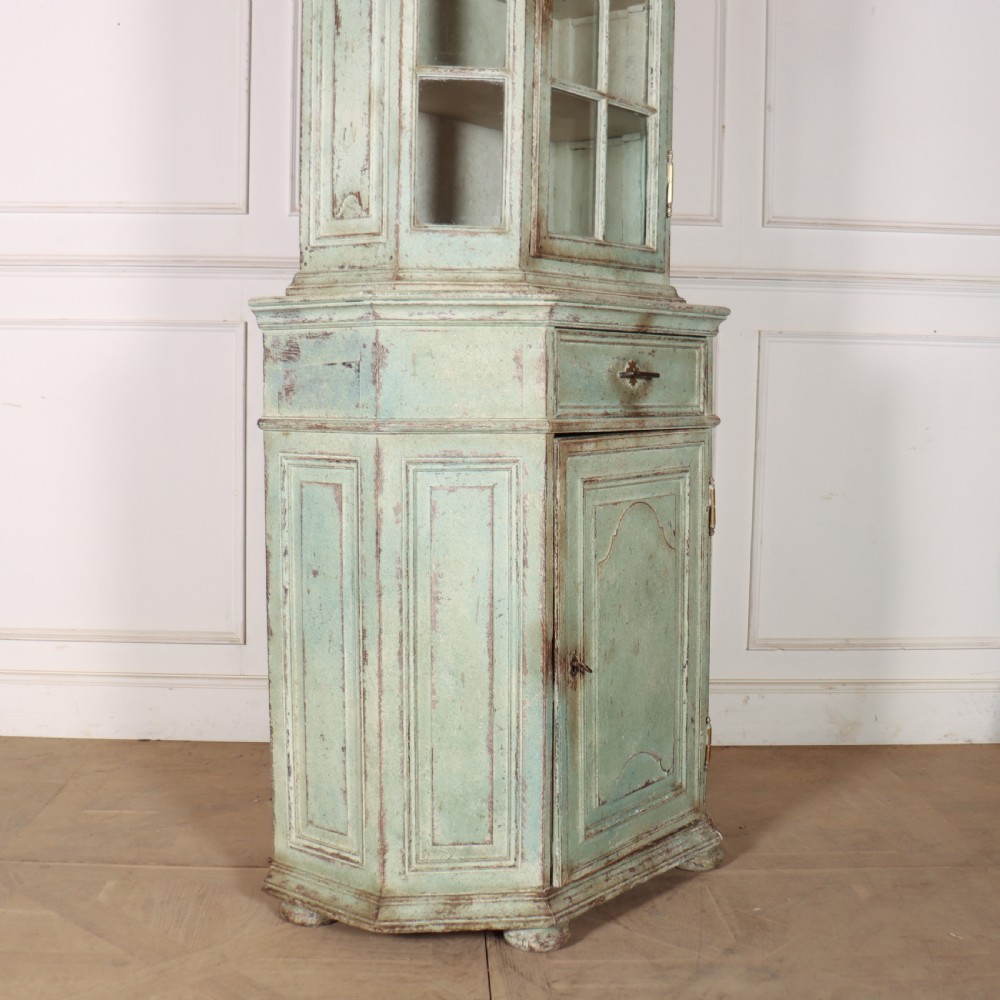 18th Century Painted Dutch Display Cabinet View VII