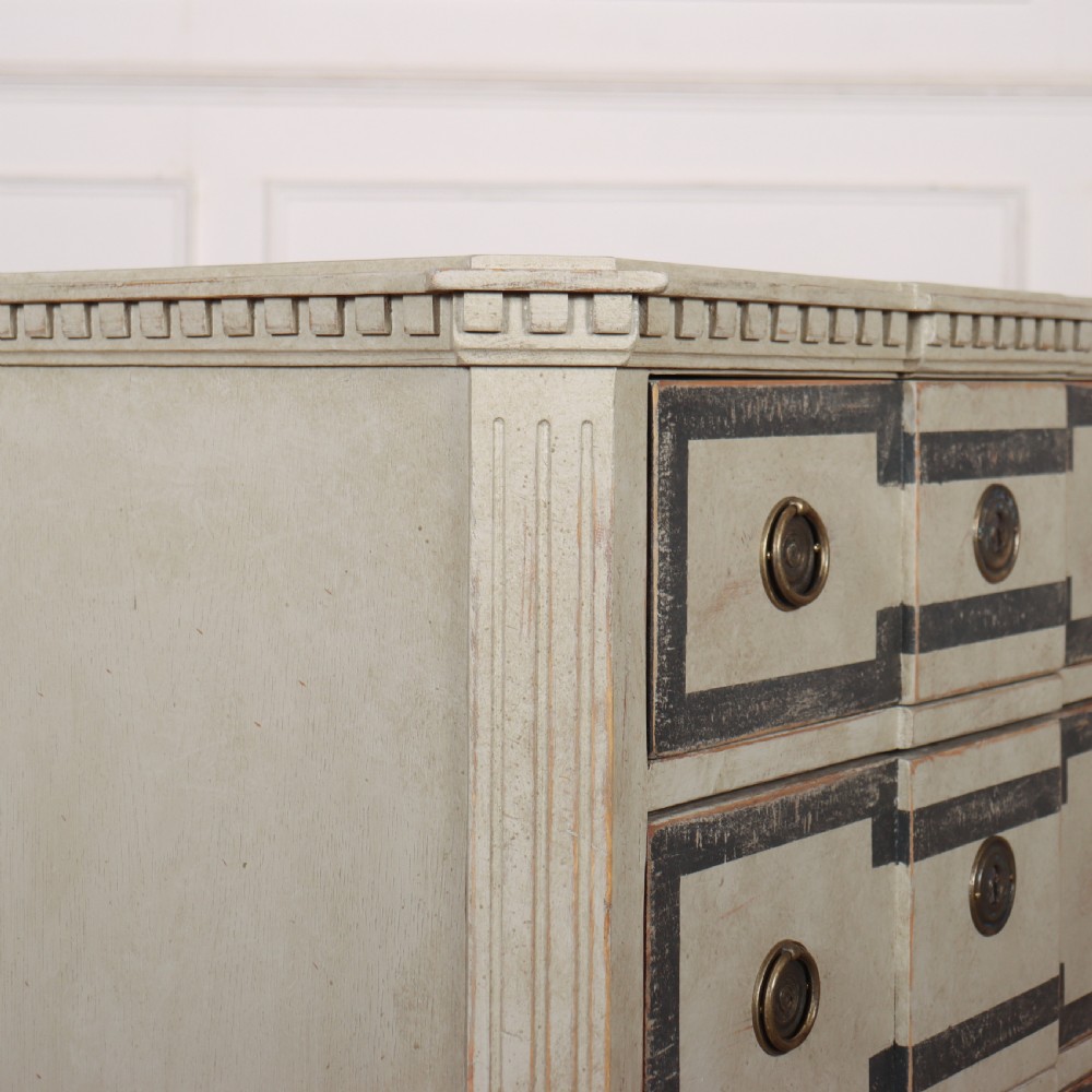 Pair of Painted Swedish Breakfront Commodes View VII
