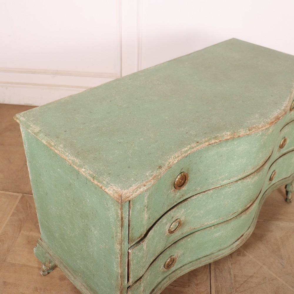 Danish Serpentine Front Commode View X