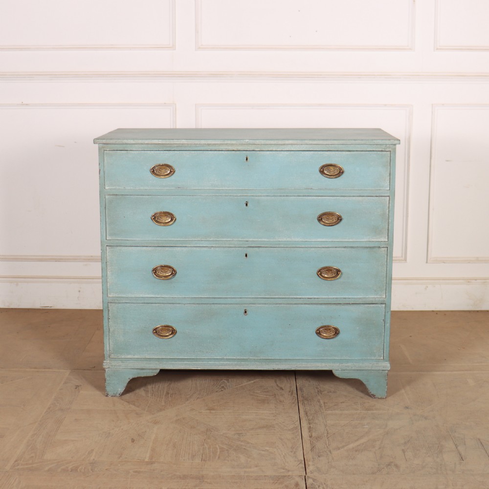 English Chest of Drawers