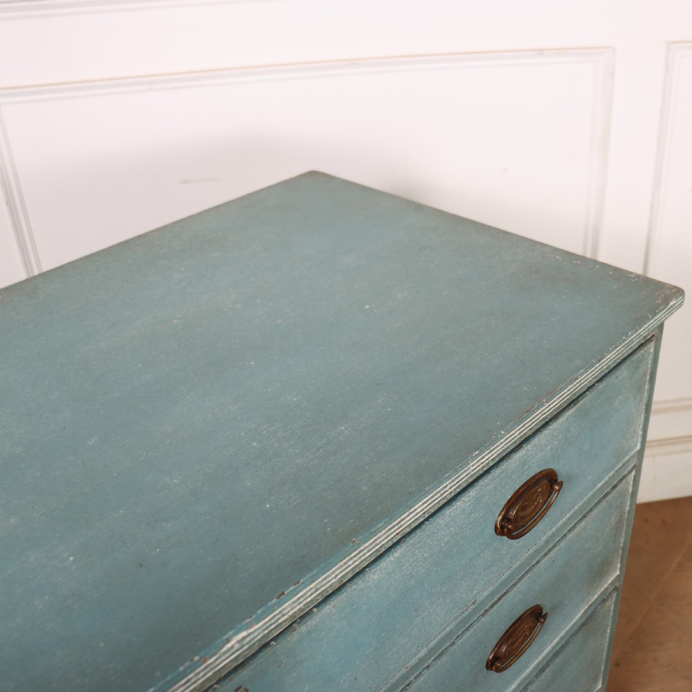 English Chest of Drawers View XII