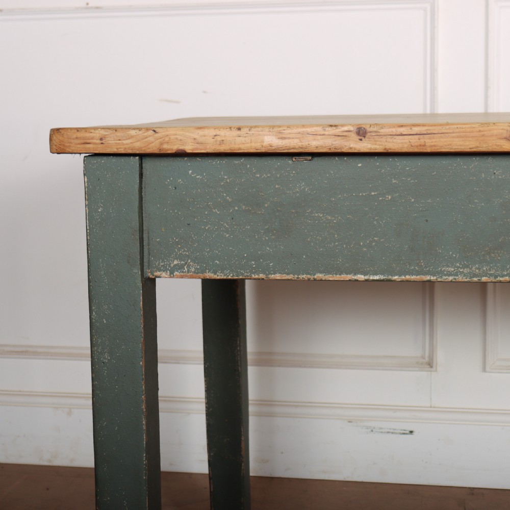 English Farm House Table View VI