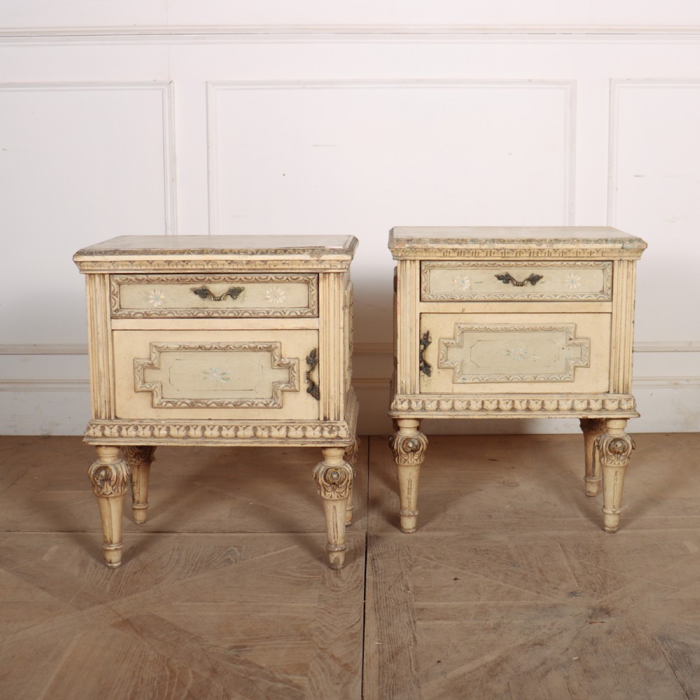 Pair of Italian Bedside Cabinets