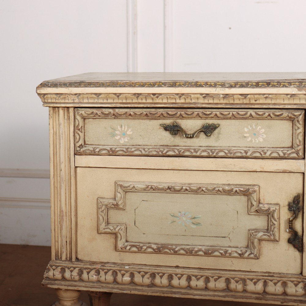 Pair of Italian Bedside Cabinets View IV