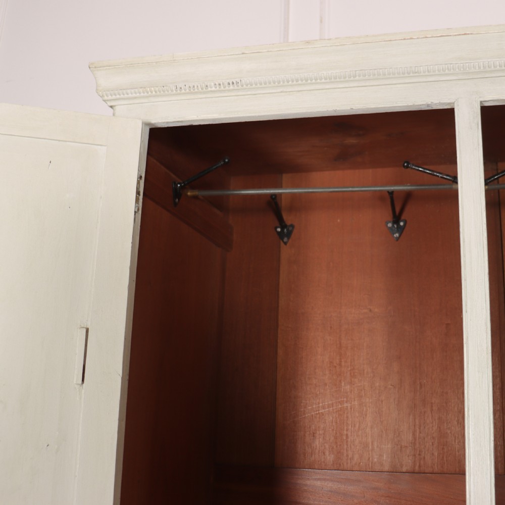 19th Century Swedish Linen Cupboard View XIII