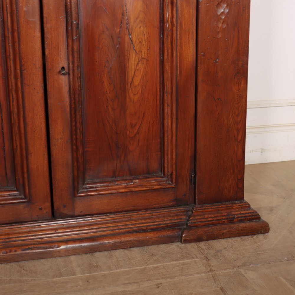 20th Century Italian Elm Buffet View VII