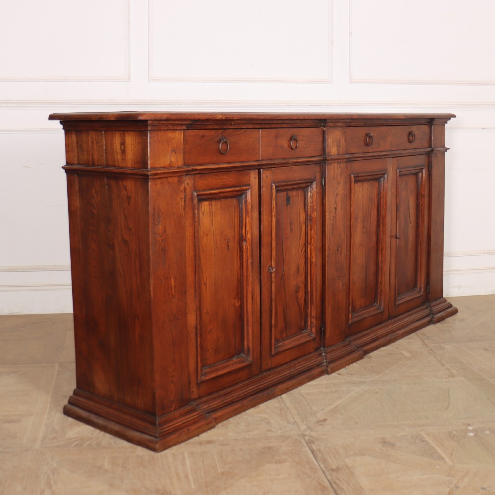 20th Century Italian Elm Buffet View XI