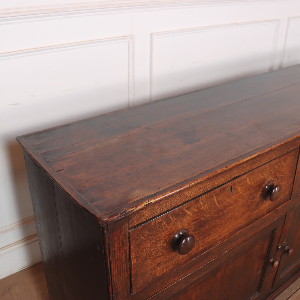18th Century English Oak Dresser Base View VIII