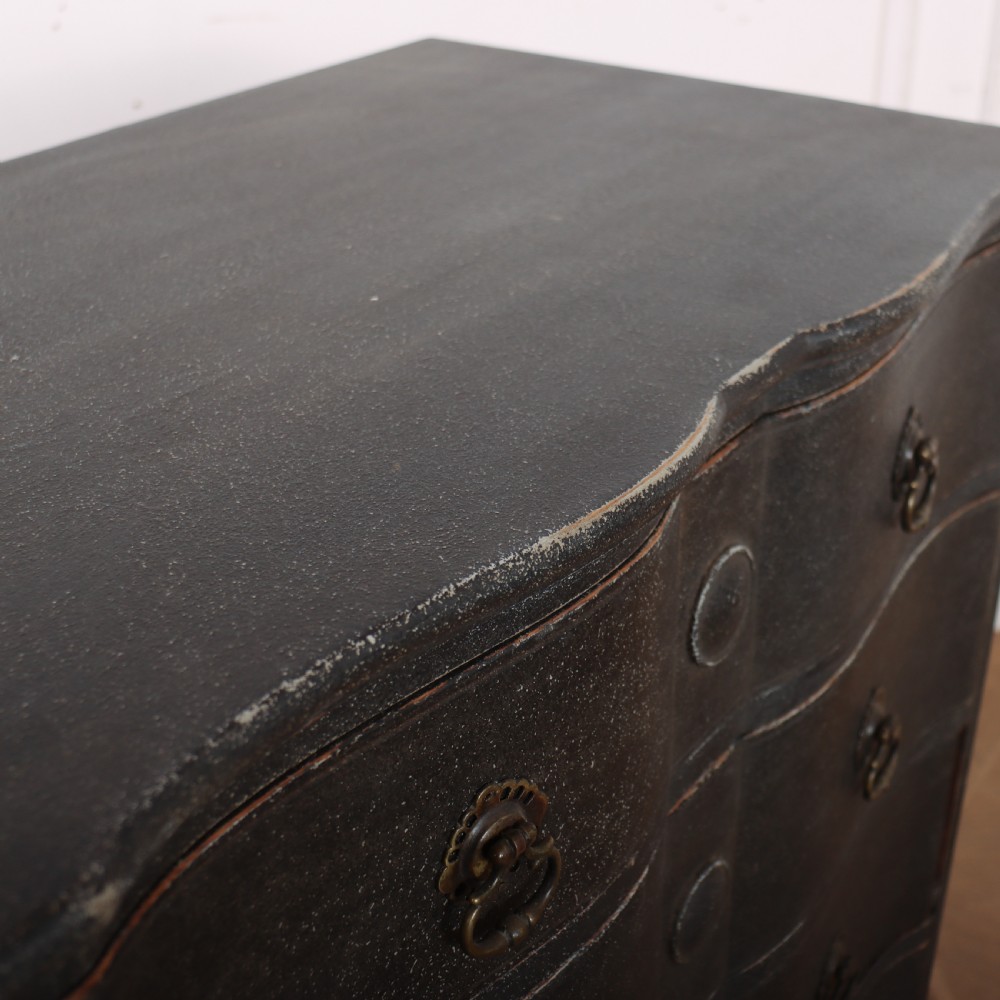 Dutch Serpentine Commode View X