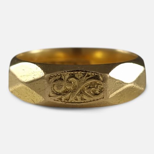22ct Yellow Gold Faceted Ring - 1966