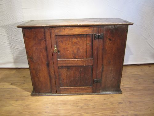 17th century oak mural cupboard - CATEGORY: ANTIQUE CUPBOARDS - DATED 17TH CENTURY
